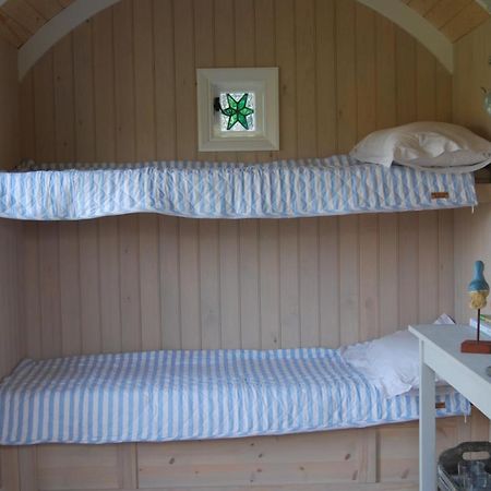 Molly Dishwasher Shepherds Hut Frant Exterior foto